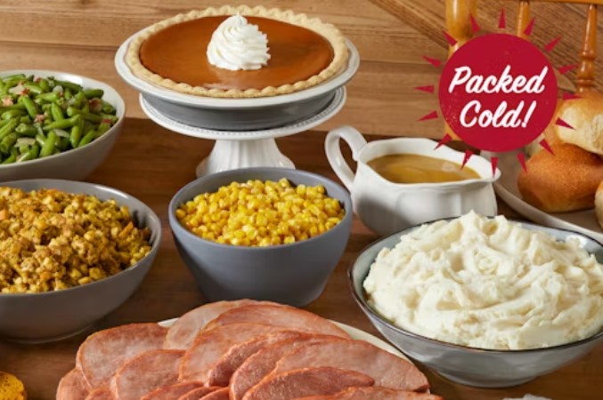 Hickory-Smoked Ham Farmhouse Feast - Serves 4 - Bob Evans